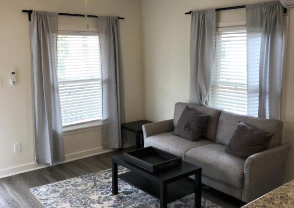 Durham House | Lakewoodlyon Park Renovated Cottage Near Duke 23a