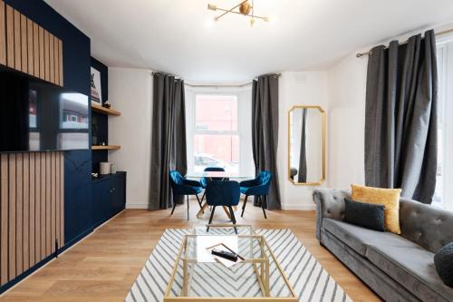 Liverpool Apartment | Lamara Deluxe Apartments, Liverpool