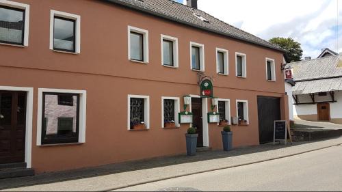Dahlem House | Landgasthof Em Lade