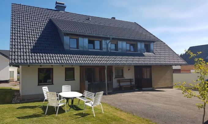 Eisenbach House | Landhaus Klara by Interhome