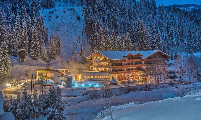 Filzmoos Hotel | Landhotel Alpenhof