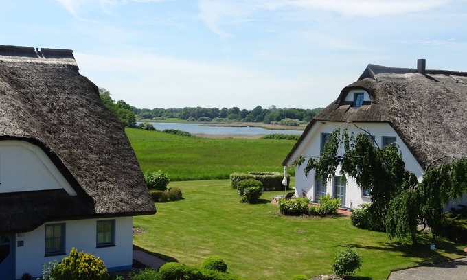 Putbus Hotel | Landhotel Kastanienallee
