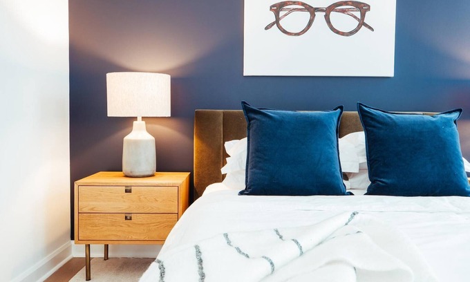 Candler Apartment | Landing | Amazing 1BD, Pool, Clubhouse