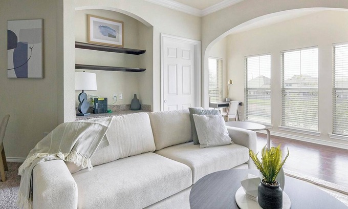 Riverpark West Apartment | Landing | Amazing 1BD, Clubhouse, Gym