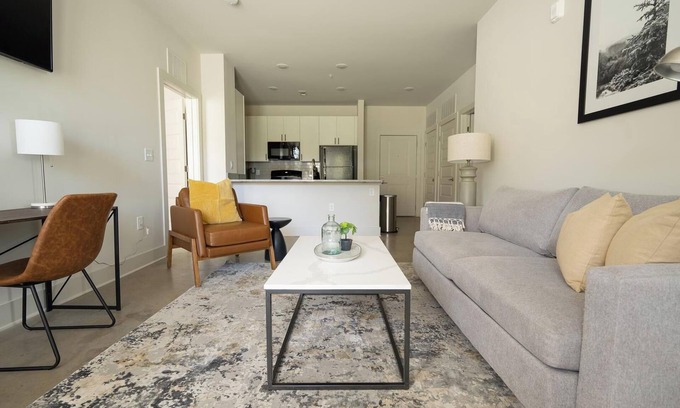Charlotte Apartment | Landing | Amazing 2BD, Clubhouse, Pool