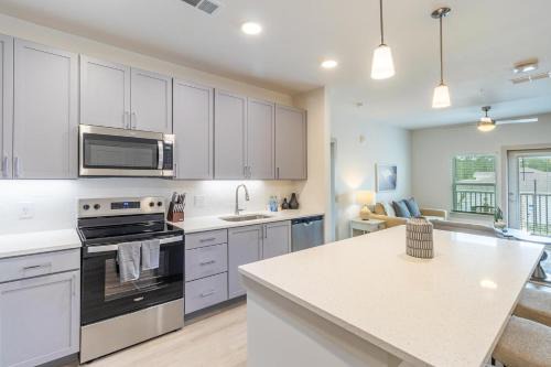 Santa Rosa Beach Apartment | Landing Apartments - Santa Rosa Beach