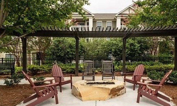 Greer Apartment | Landing at Crescent Park Commons - 1 Bedroom in Downtown Greer
