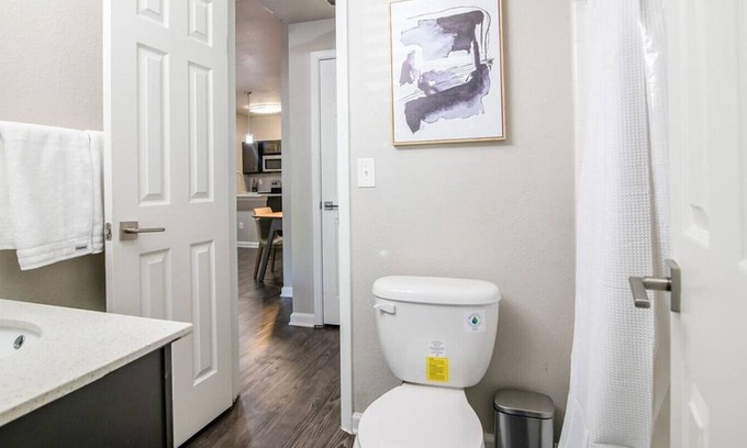 Cityplace Apartment | Landing at Ivy Urban Living - 3 Bedrooms in Old East Dallas