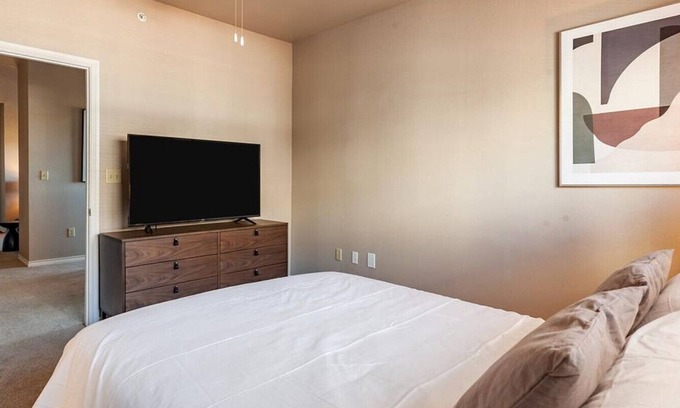 Bentonville Apartment | Landing at The Glen at Polo Park - 1 Bedroom in Downtown Bentonville