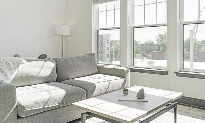 Woodland Heights Apartment | Landing at The Jamestown Apartment Flats - Studio in Manchester