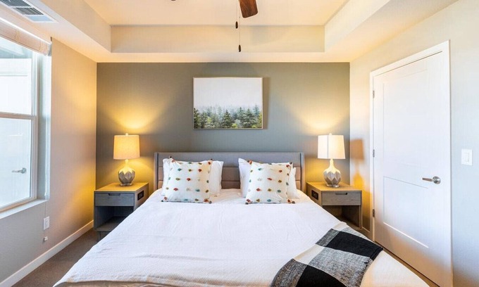 Sparks Apartment | Landing at Waterfront at the Marina - 1 Bedroom in Downtown Sparks