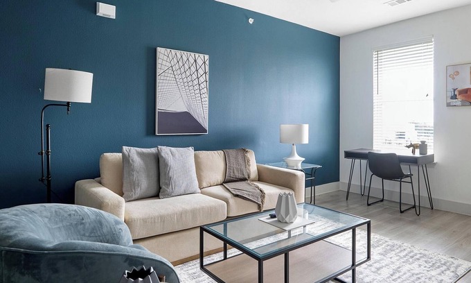 Austin Apartment | Landing | Beautiful 1BD, Gym, Pool