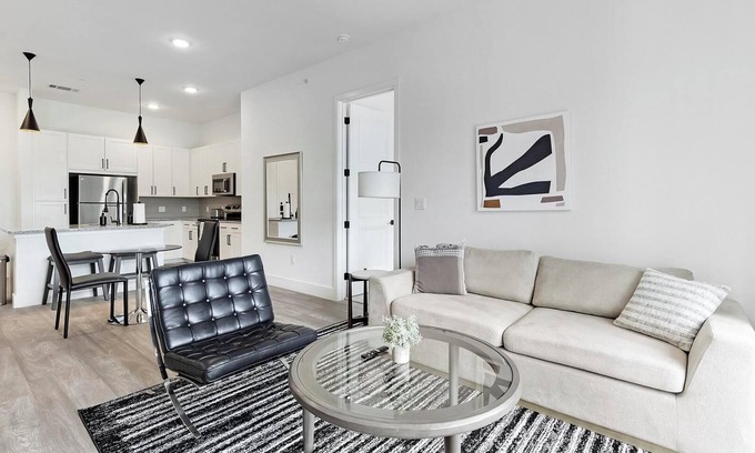 Denton Apartment | Landing | Chic 2BD, Gym