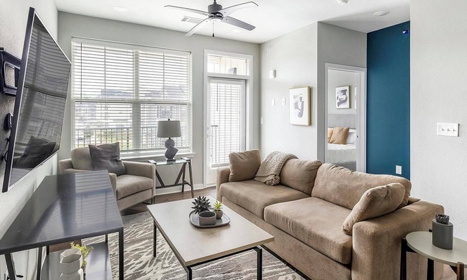 Madison Apartment | Landing | Incredible 1BD, Gym, Pool