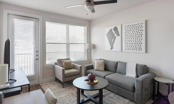 Wetmore Apartment | Landing | Incredible 2BD, Gym, Yoga Studio