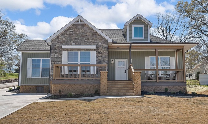 Landrum House | Landrum Retreat
