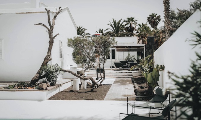 Tiagua Villa | Lanzarote hideaway - luxury villa, private heated pool and gym
