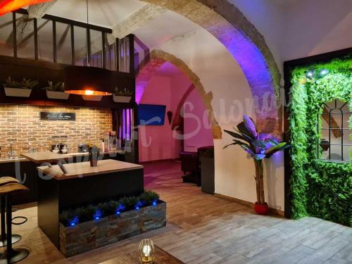Salon-de-Provence Apartment | Lappart-salonais 70m2 avec jacuzzi privatif