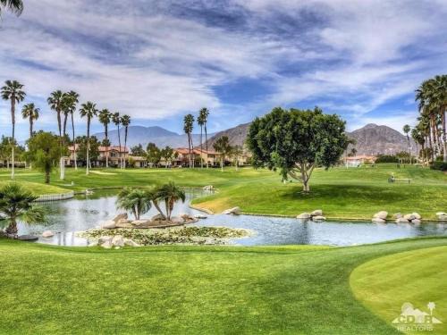 La Quinta Apartment | LaQuinta's FINEST Resort - Condo