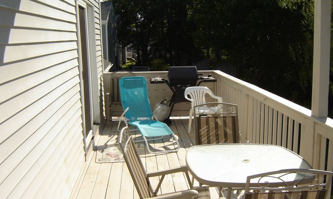 Ogunquit - Wells Hotel | Large 2 bedroom apartments near Moody beach