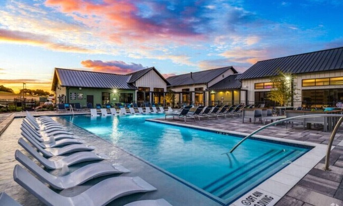 Grand View Estates House | Large 2 bedroom | Pool | Hot Tub