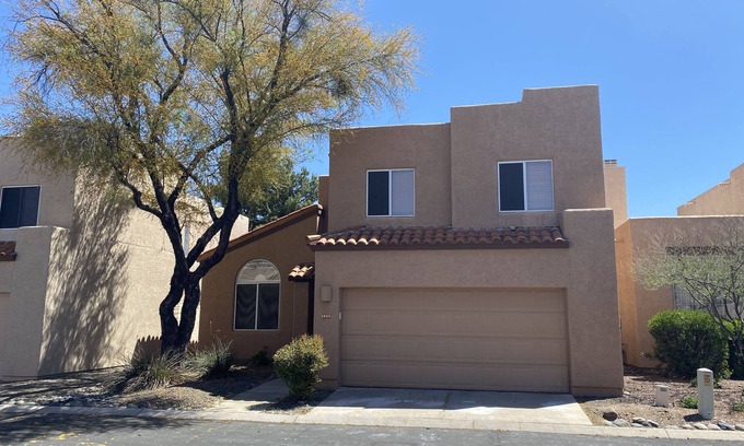 Rillito House | Large 3 Bedroom Home-Mountain Views-Catalina Foothills