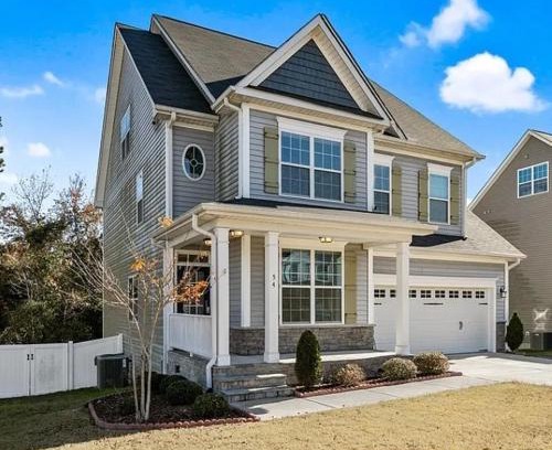 Olivia House | Large 3 Level Family Home