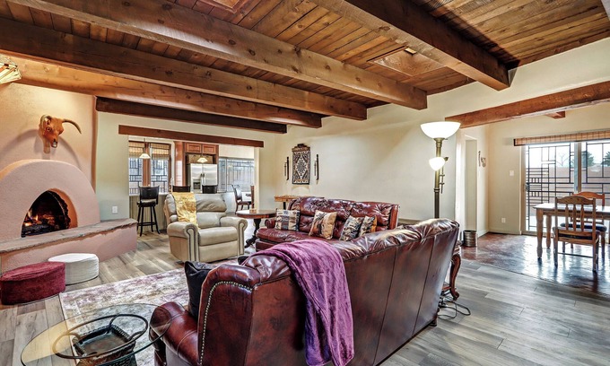 Rio Grande Blvd House | Large and lovely 4/4 adobe home near Old Town. Located on acequia with trails.