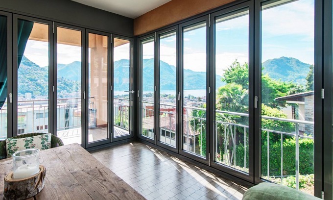 Massagno Apartment | Large apartment with lake view terrace (Miravalle Lakeview)