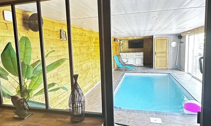Ayherre House | Large atypical house in the Basque country, sleeps 16. Indoor pool