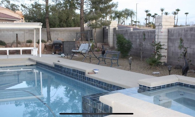 Calico Ridge House | Large city view nea Lake Mead with boat parking, pool