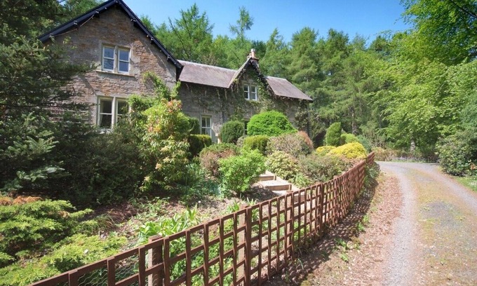 Hawick Other | Large country house with outdoor hot tub and BBQ house and lovely gardens.