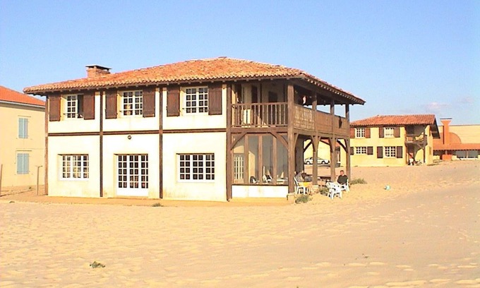 Saint-Girons Plage House | Large family home on the dune, ocean view.