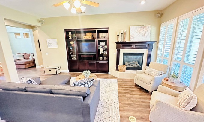 Chico House | Large family friendly home for all occasions!