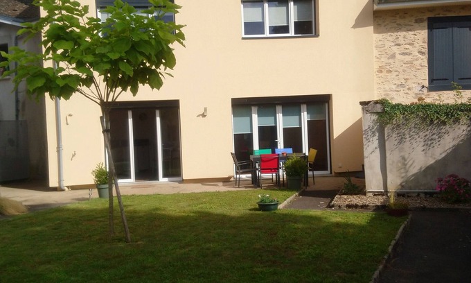 Sereilhac House | Large, fully renovated family home