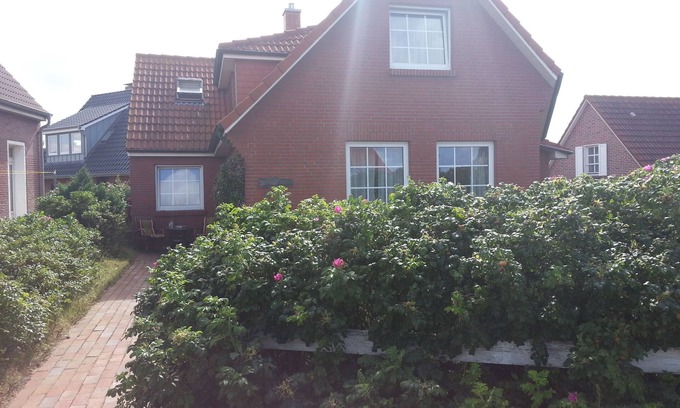 Baltrum House | Large holiday home for up to eight guests with four bedrooms