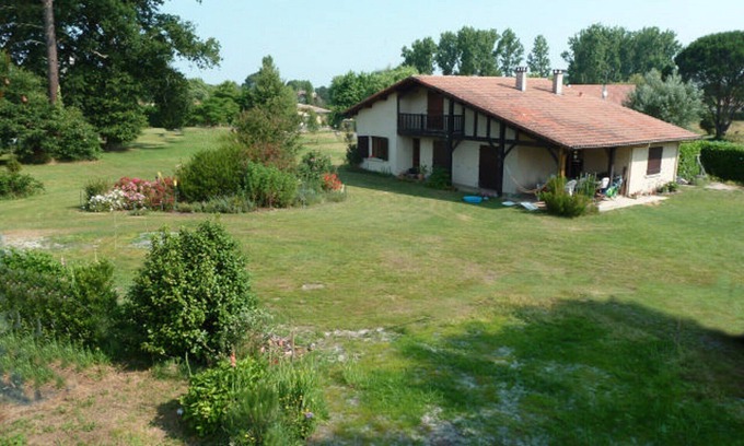 Saint-Julien-en-Born House | Large house with garden, closed to the forest and the ocean