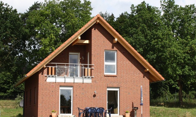 Krakow am See House | Large house on Lake Krakow incl. Boat and jetty