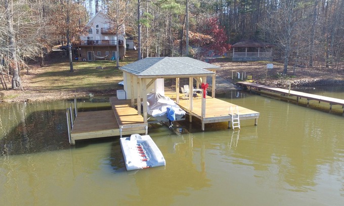 Littleton House | Large, Lakefront House, Sleeps 12 - Perfect rental for multiple families!