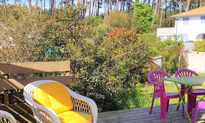 Labenne Apartment | Large lodge under the pines, quiet/garden, 2CH/BICYCLES/bbq/wifi/Rated 3*.