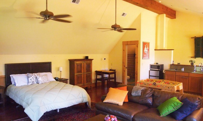 Cranbury Apartment | Large private apartment On Main Street