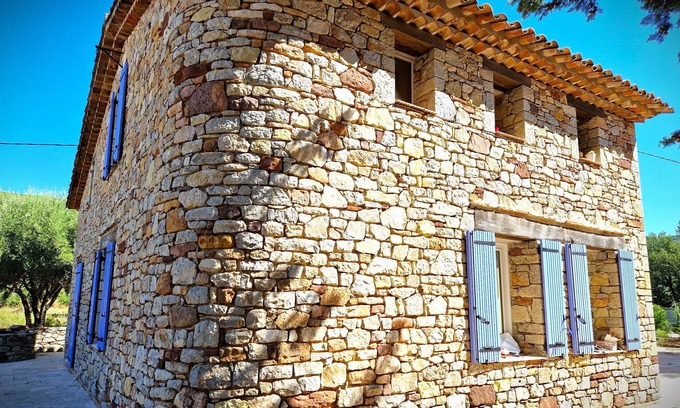 Cuers Other | Large property in Provence, close to all amenities, with swimming pool,