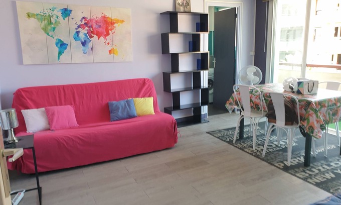 Biarritz Apartment | Large studio 350m from the beach