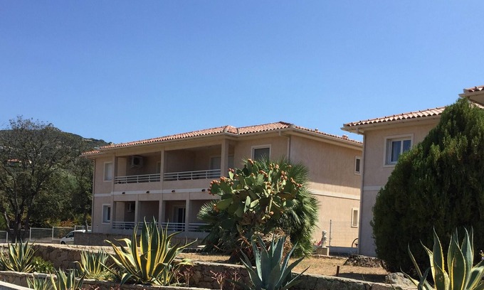 Propriano Apartment | LARGE STUDIO* SLEEPS 4 NEAR PROPRIANO'S 9 BEACHES