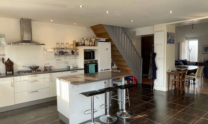 Les Sables d'Olonne House | Large townhouse with pool in La Chaume neighborhood