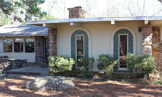 Eden Isle House | Large, Vintage, fully equipped, partially handicapped accessible home- Eden Isle