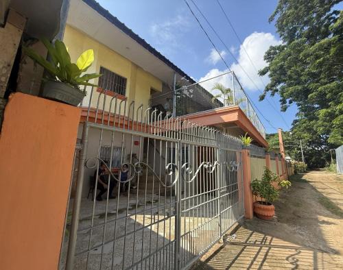 San Pedro Bed & Breakfast | Las Residencias Bed and Breakfast