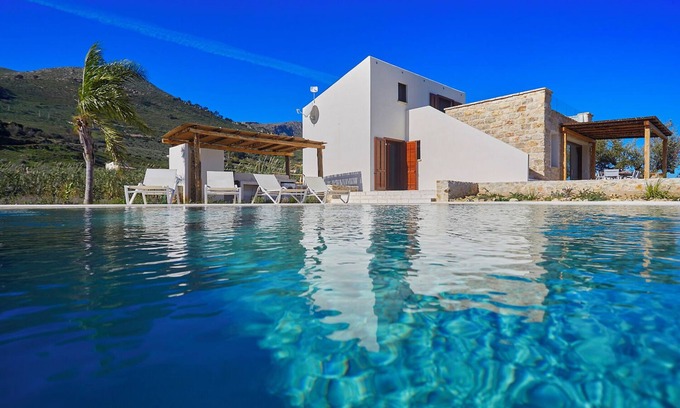 Scopello Villa | LAST MINUTE 7/27 SEP. - WWW.BAGLIORIDISICILIA.COM