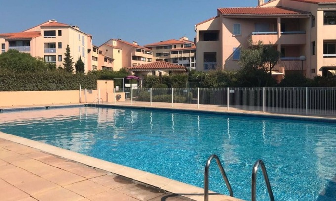 Frejus Apartment | Last minute promotion Apartment F2 swimming pool Fréjus côte d'Azur