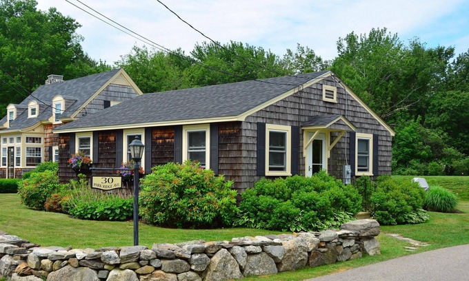 Rye Cottage | Last week in August into September just came available!